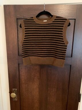 Kule Sam Vest